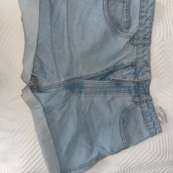 Zara Denim shorts - Picture 2 of 2